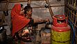 Rohingya mit Gas Ofen 
